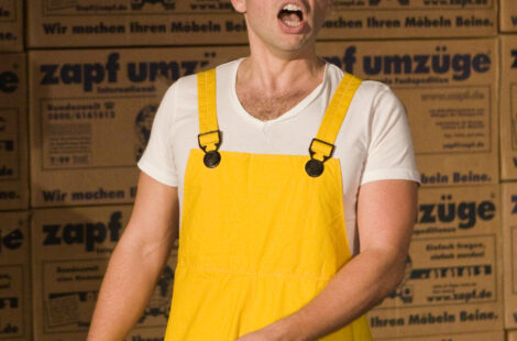 Laurent Martin, tenor, as Bastien